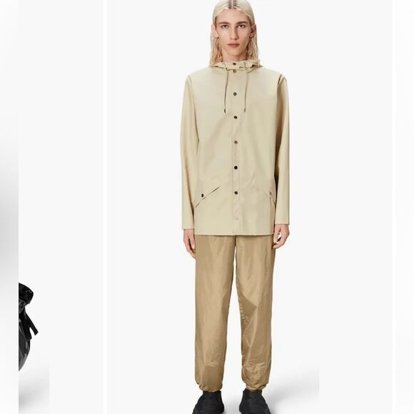 RAINS NWT SNAP FRONT RAIN JACKET MEDIUM - Picture 4 of 10